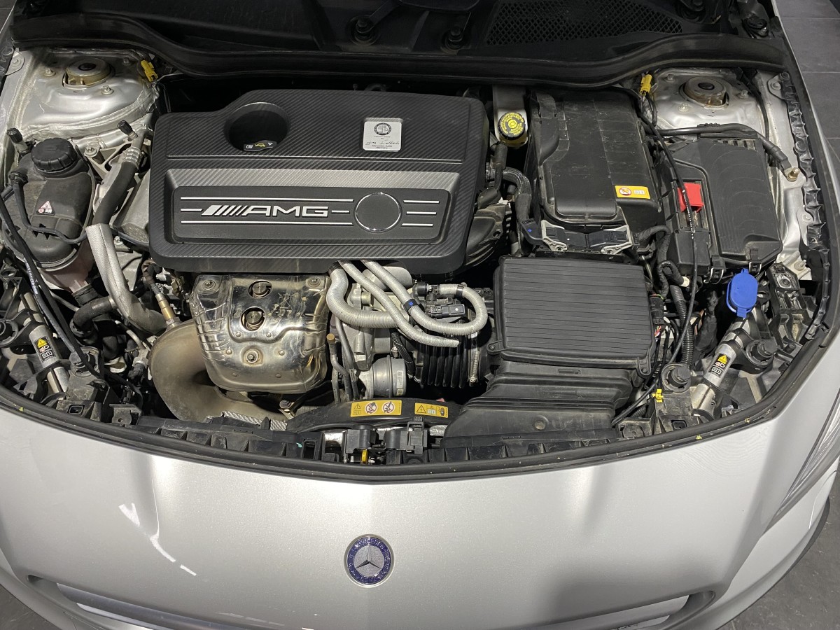 Mercedes-Benz CLA-Klasse CLA 45 Shooting Brake AMG 4Matic – Image 16