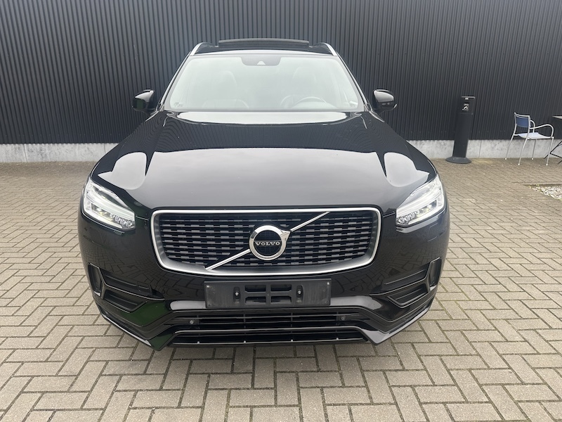Volvo XC 90 2.0 D5 R-Design
