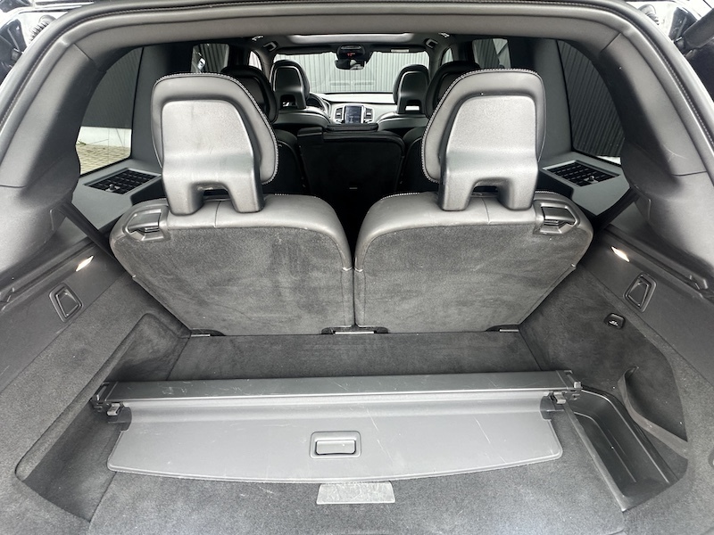 Volvo XC 90 2.0 D5 R-Design – Image 18