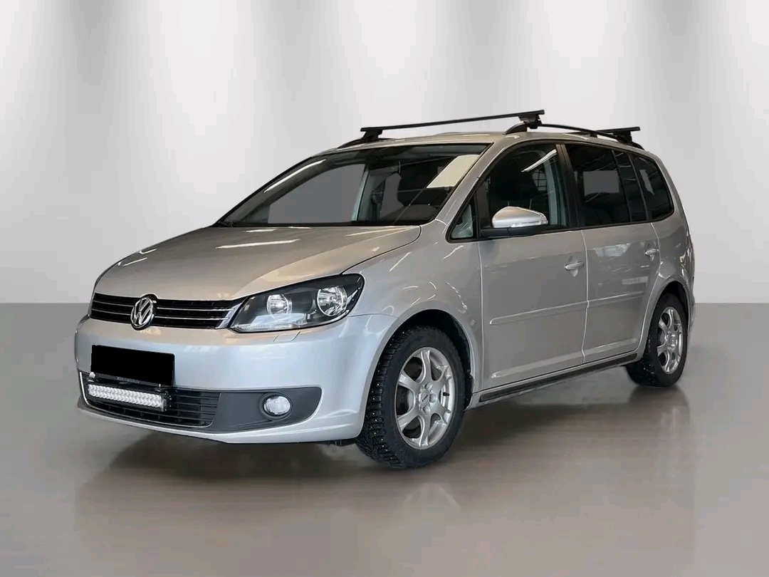 Volkswagen Touran – Image 3